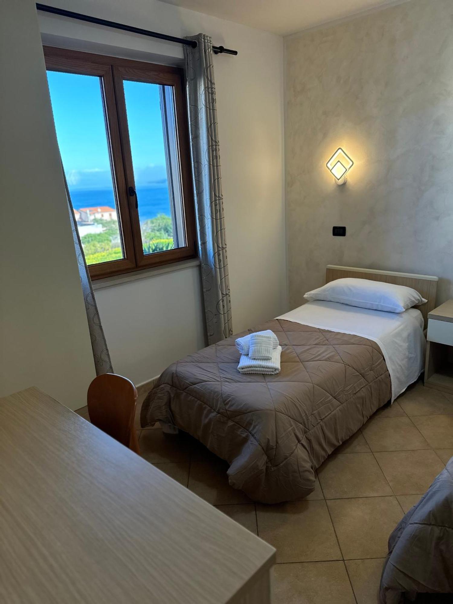 Scilla E Cariddi Bed & Breakfast Exterior photo